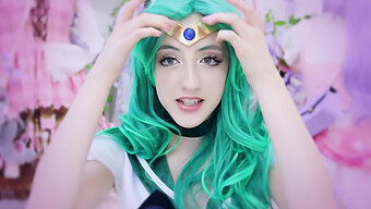 Sailor Neptune Cosplay ของ Beckii Cruel: ต้องดูสําหรับผู้ชาย