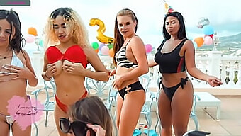 Une Fête De Plage Sauvage Avec Sexe En Groupe Et Action De Cam En Direct