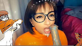 Perjalanan Liar Velma Dengan Kontol Besar: Petualangan Creampie Yang Terinspirasi Oleh Scooby Doo