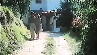 Olgun Adamın Yer Aldığı Retro Alman Pornografik Filmi